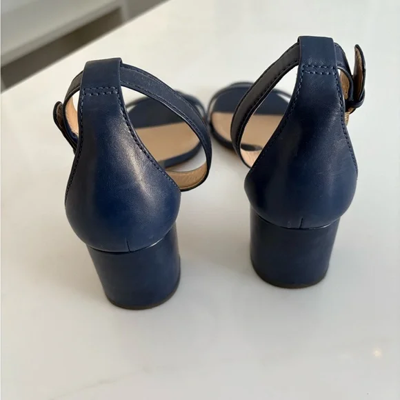 Navy Size 9 - Picture 3 of 5